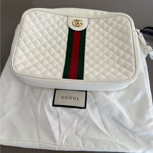 Gucci White Quilted Leather Crossbody with Green-Red Web and Gold GG